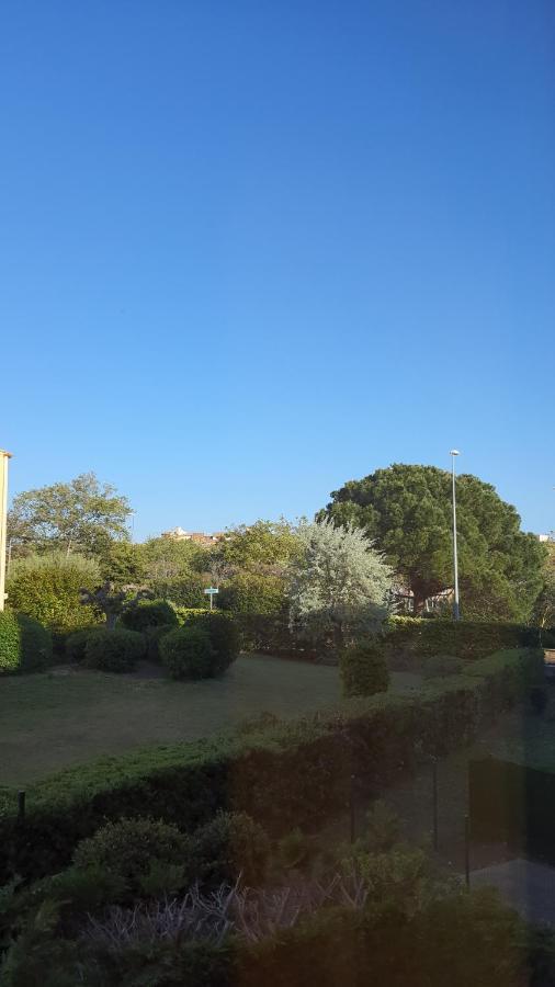 Studio 16 Le Cap D'Agde Avec Parking Prive Proche Du Centre Exterior foto